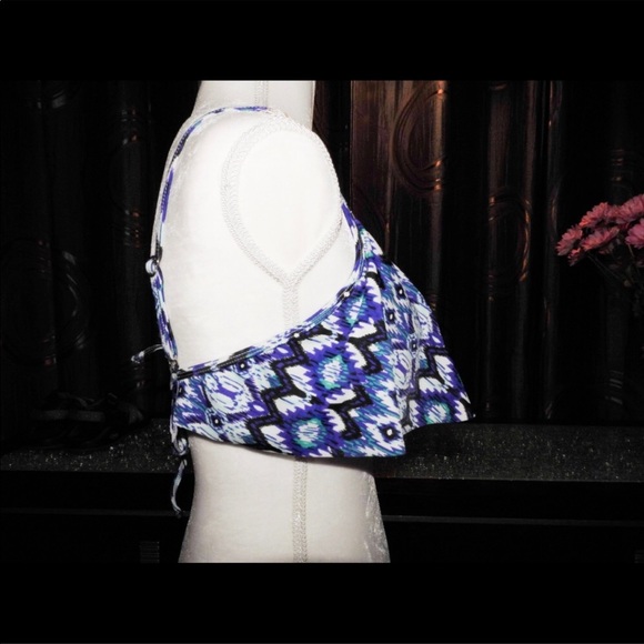 🌸 3 for $9🌸 - Picture 3 of 5